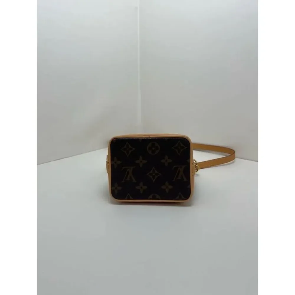 Louis Vuitton Women Pre-Loved Bag Very Good Condition